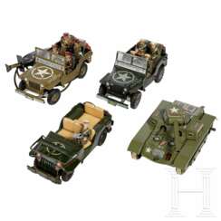 Drei Jeeps der US Army von Arnold und Toys Nomura Japan, eine Military Police und ein Gescha-Panzer 65