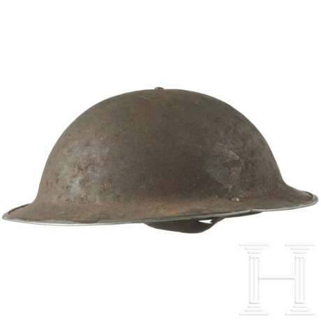Stahlhelm aus dem 2. Weltkrieg - Foto 1