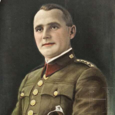 Tschechisches Uniformportrait, datiert 1933 - photo 2