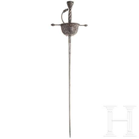 Eisengeschnittener Glockendegen, Sammleranfertigung unter Verwendung alter Teile im Stil des 17. Jhdts. - Foto 1