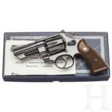 Smith & Wesson Modell 27-2, "The .357 Magnum", im Karton - фото 1