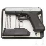 Glock Modell 17, two-tone, in Box - photo 1