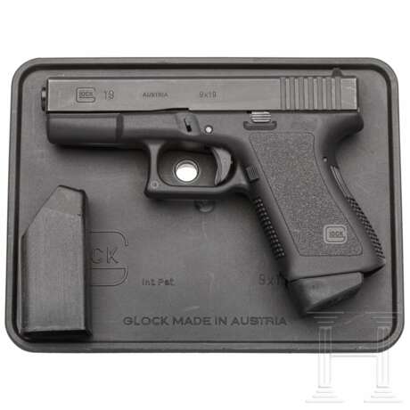 Glock Modell 19, in Box - фото 1