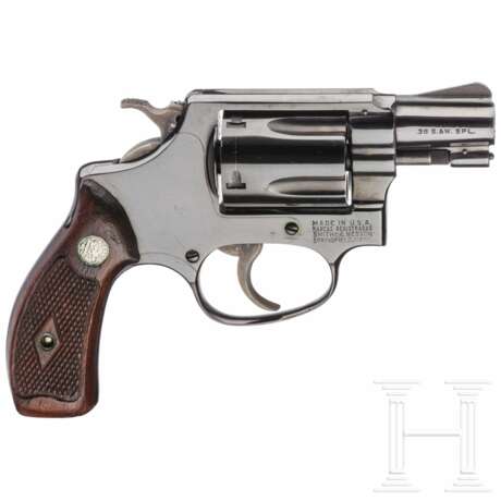 Smith & Wesson Modell 36, "The .38 Chief's Special" - фото 2