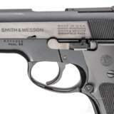 Smith & Wesson Modell 59, "14-shot Autoloading Pistol" - фото 3