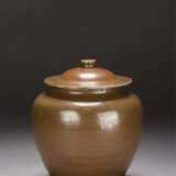 A BROWN-GLAZED JAR DING YAO JIN DYNASTY (907-1125) - фото 3