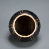 A BLACK-GLAZED JAR JIN DYNASTY (907-1125) - фото 3