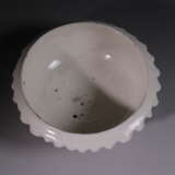 A FLOWER SHAPE WASHER CIZHOU YAO SONG DYNASTY (960-1279) - photo 2