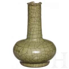 Kleine Ge-Vase, China, 18./19. Jahrhundert
