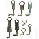Acht Bronzeschlüssel, römisch, 1. - 4. Jahrhundert - photo 2