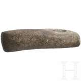 Fünfeckige Steinaxt, mitteldeutsch, 1. Hälfte 1. Jahrtausend vor Christus - фото 1
