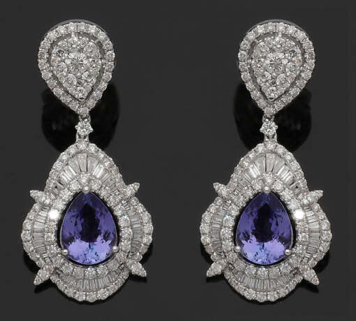 Paar hochqualitätvolle Juwelen-Ohrgehänge mit Tansaniten - фото 1