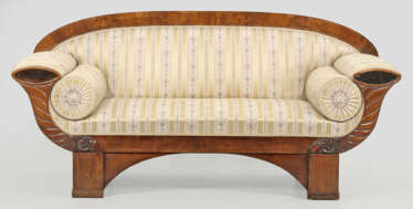 Großes Biedermeier-Sofa