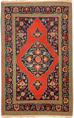 Kleiner alter Karabagh-Teppich