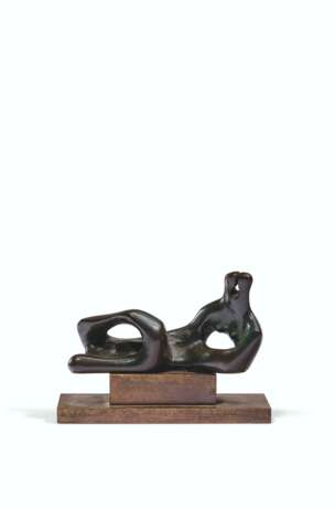 Henry Moore (1898-1986) - Foto 1
