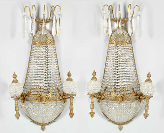 Paar große Wandappliken im Louis XVI-Stil - Foto 1