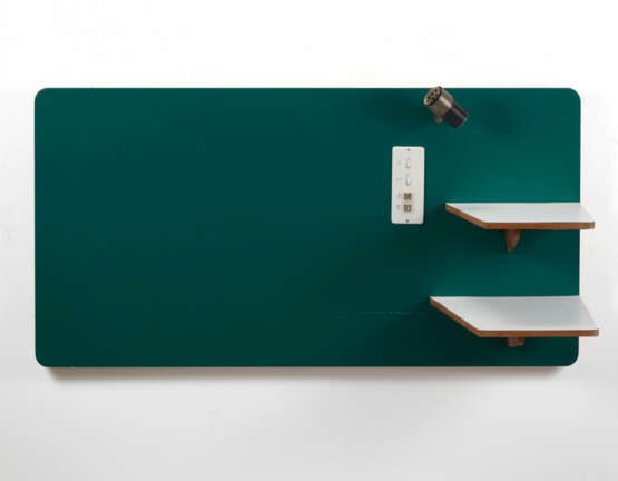 Gio Ponti. Dashboard panel for single bed with two side shelves and a lamp for the Hotel "Parco dei Principi" in Rome - Foto 1