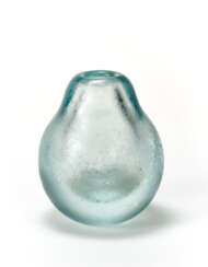Bulbiform vase