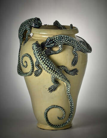 Francesco Molaroni. Large vase called "delle lucertole" decorated with four large salamanders - Foto 2