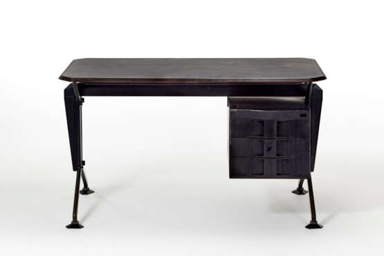BBPR (Barbiano di Belgiojoso, Peressutti, Rogers). Desk with chest of drawers with three drawers of the series "Arco" - photo 1