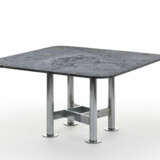 Table with square top with rounded corners in blue granite and base in chromed steel tubing connected by crosspieces - Foto 1