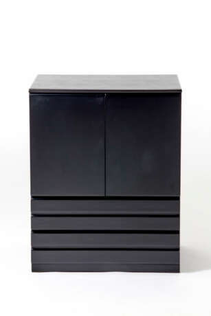 Vico Magistretti. Drawer unit on rollers - photo 1