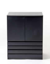 Drawer unit on rollers