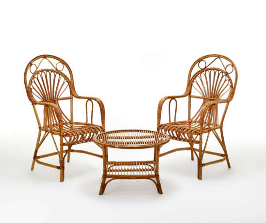 Pair of armchairs with coffee table in rattan and debarked - photo 1