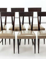 Lot consisting of six chairs