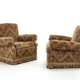 Pair of armchairs with removable cushions covered in flamed fabric, fringed trimmings - фото 1