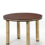 Extendable table with top in teak wood, legs covered in parchment, feet in cast brass - Foto 1