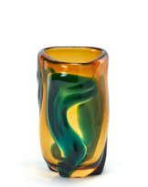 Vase with triangular section