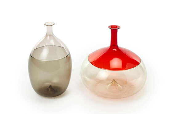 Tapio Wirkkala. Lot consisting of two vases of the series "Bolle" - Foto 1