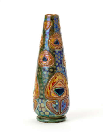 Galileo Chini. Liberty vase decorated with figures inspired by peacock feathers - Foto 1