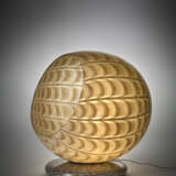 Barovier & Toso. Large table lamp with spherical body and donut base of the series "Neolitici o Onice" - photo 2