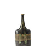 Bruno Gambone. Bottle vase with flattened body and narrow neck - фото 1