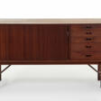 Sideboard with five drawers and sliding door in solid teak wood - Auction archive