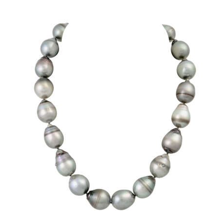 Perlenkette aus 22 großen Tahiti Zuchtperlen, - Foto 1
