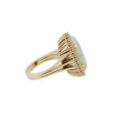Ring mit ovalem Opal entouriert von Brillanten - Foto 5