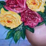 Painting “Roses in a vase”, Canvas on the subframe, Oil, Impressionist, цветочная композиция, Russia, 2021 - photo 2