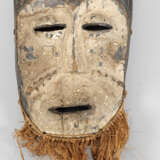 Große Kifwebe-Gesichtsmaske mit Bart - фото 1