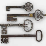 Vier Barock-Schlüssel - Foto 1