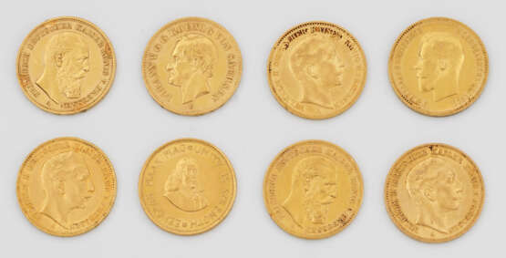 Acht Goldmünzen - Foto 1