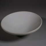 A WHITE-GLAZED CUP XING YAO TANG DYNASTY (618-907) - photo 2