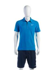 ROGER FEDERER'S CHAMPION OUTFIT AND RACKET