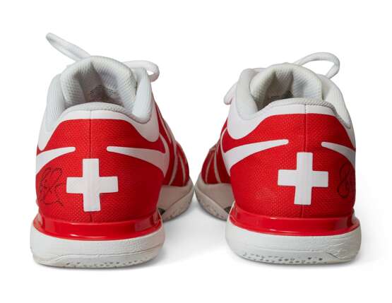 ROGER FEDERER'S TOURNAMENT SNEAKERS - photo 6