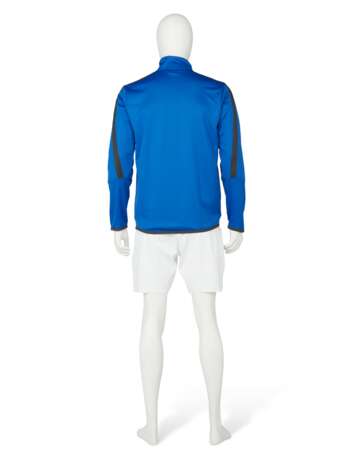 ROGER FEDERER'S CHAMPION OUTFIT AND JACKET - фото 6