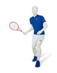 ROGER FEDERER'S CHAMPION OUTFIT AND RACKET