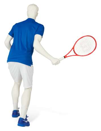 ROGER FEDERER'S CHAMPION OUTFIT AND RACKET - photo 2