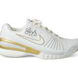 ROGER FEDERER'S CHAMPION SNEAKERS - фото 2
